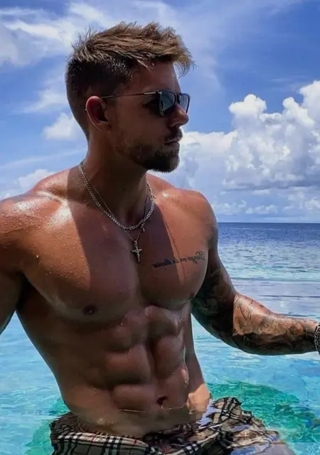 Marcel из Пщина, ищу на сайте знакомства на одну ночь