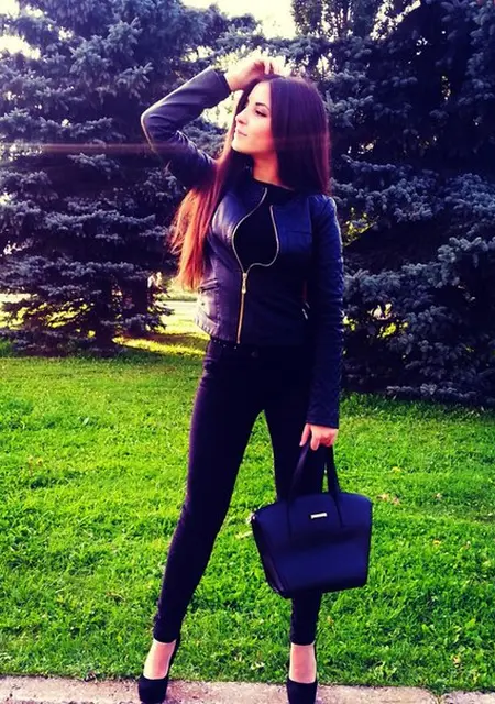 Анастасия з Алчевська, шукаю на сайті знайомства на одну ніч