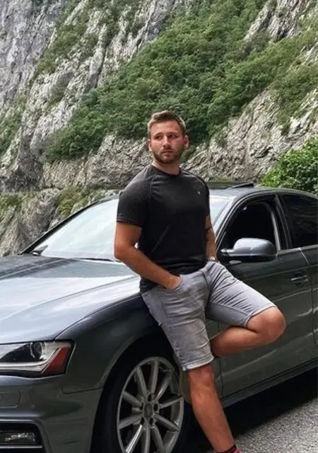 Я Sasha, 31 років з Черкас, шукаю знайомства на одну ніч