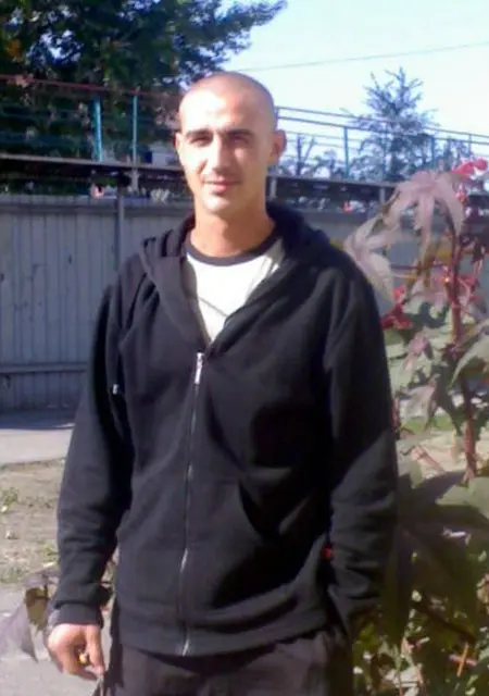 Александр из Павлограда, мне 39, познакомлюсь на одну ночь