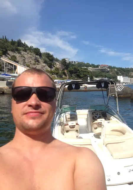 Я Виталий, 39, знакомлюсь без обязательств в Каменском