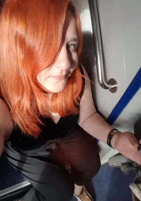 Я Elena, 36, знакомлюсь в Бухаресте