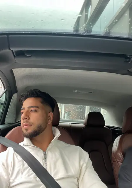 Moderated из Одергем, мне 23, познакомлюсь для открытые отношения