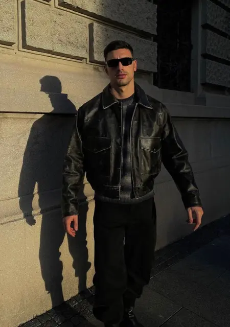 Я Паша, 20, знакомлюсь для вирта в Львове