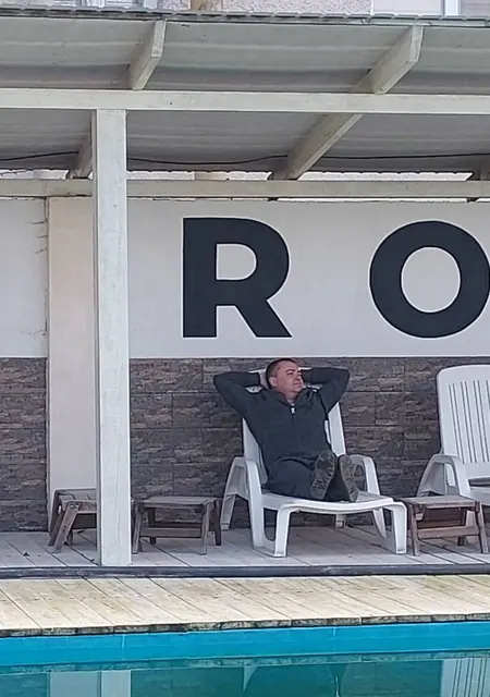 Михаил из Черкасс, ищу на сайте знакомства на одну ночь