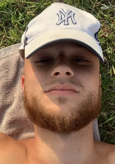 Я Юра, 27 років, знайомлюсь для приємного проведення часу у Дубно