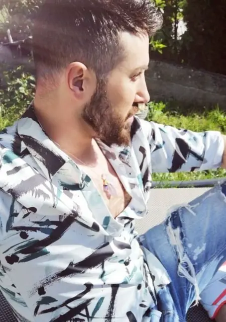 Nando из Берлина, мне 32, познакомлюсь