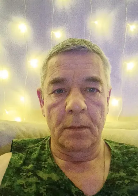 Юрий из Донецка, ищу на сайте знакомства без обязательств