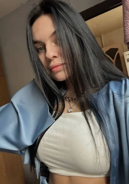 Я Алена, 25, знакомлюсь для приятного времяпровождения в Белоозерске