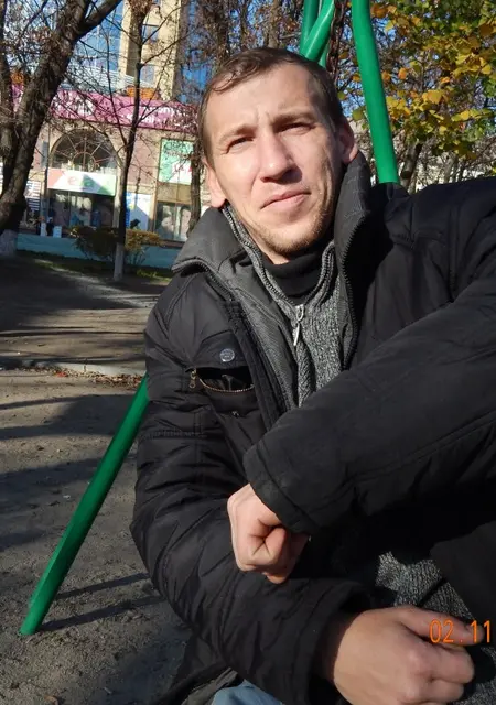 Андрей из Павлограда, ищу на сайте знакомства на одну ночь