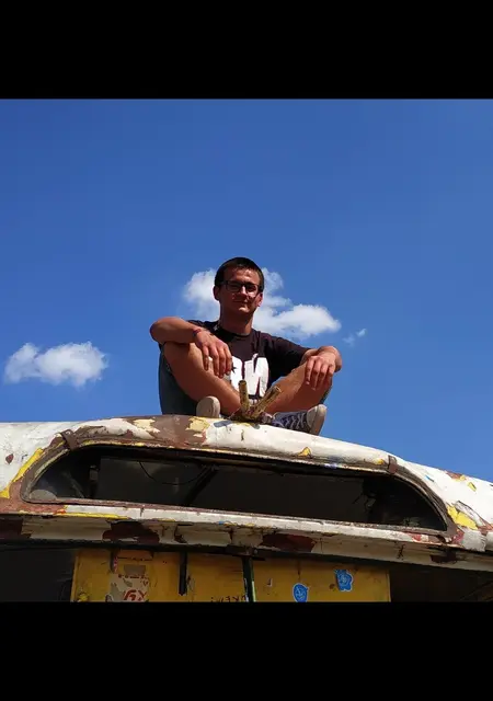 Vetal з Кам’янця-Подільського, мені 25 років, познайомлюсь для дружби