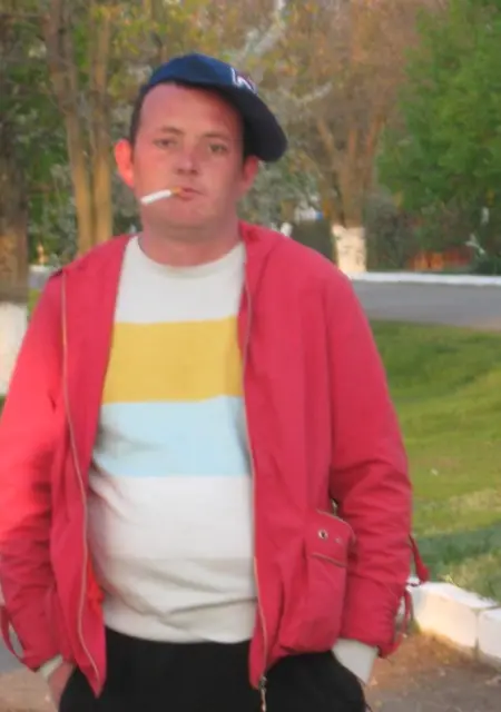 Я Denis, 41, знакомлюсь на одну ночь в Бердянске