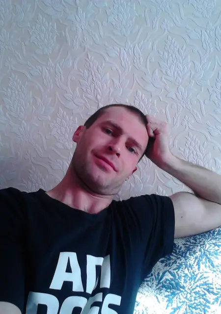 Я Гарик, 41, знакомлюсь без обязательств в Мариуполе