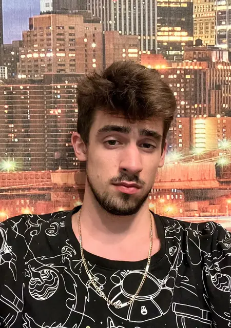 Artur з Хмельницького, шукаю на сайті приємне проведення часу