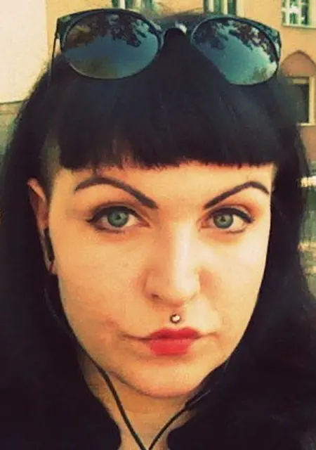 Я Белла, 23, знакомлюсь на одну ночь в Нововолынске