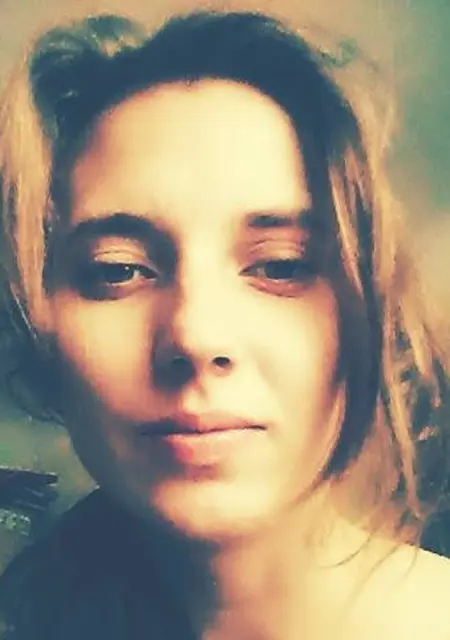 Карина з Ужгород, шукаю на сайті знайомства на одну ніч