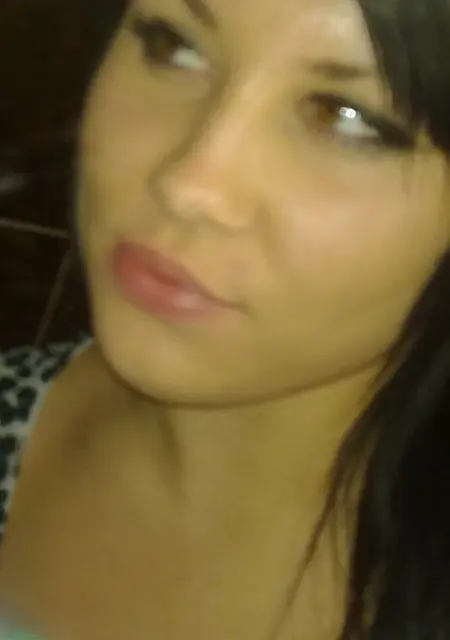 Я Василиса, 23 років, знайомлюсь для вірт у Ужгород