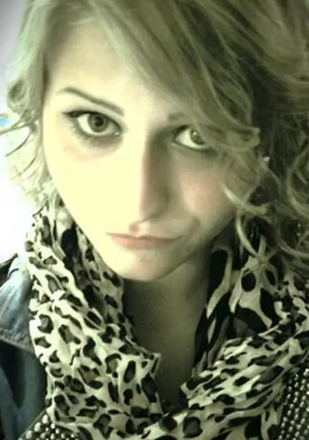 Я Лилия, 18, знакомлюсь на одну ночь в Запорожье