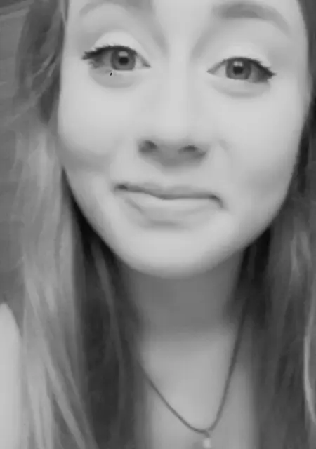 Я Анастасия, 19 років, знайомлюсь для постійні стосунки у Івано-Франківськ