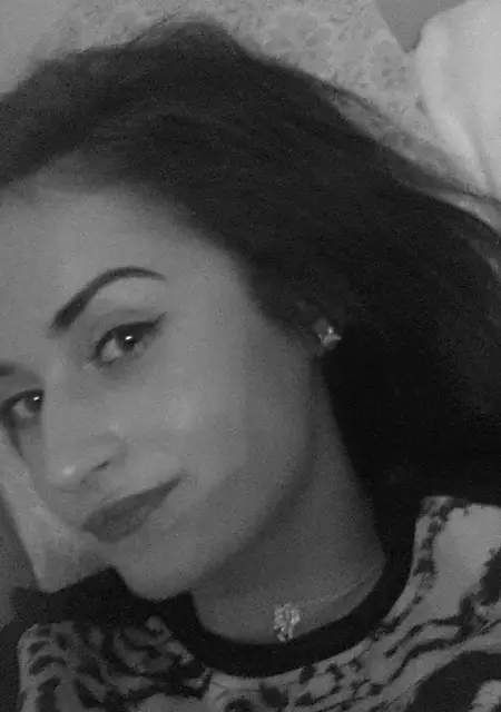 Я Авелина, 20 років, знайомлюсь для спілкування у Клевань