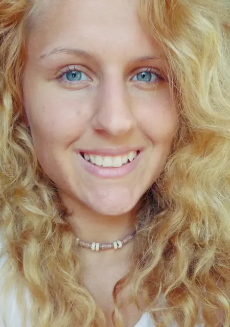 Я Анастасия, 22 років з Монастириська, шукаю знайомство для постійних стосунків