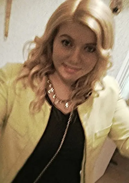 Инесса из Балаклеи, мне 24, познакомлюсь для общения