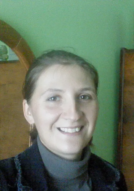 Мария из Нежина, мне 27, познакомлюсь для постоянных отношений