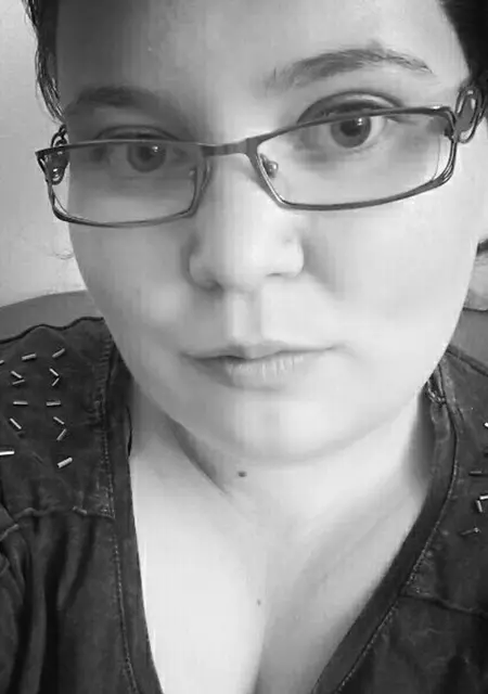 Я Сабина, 21 років, знайомлюсь на одну ніч у Носівка