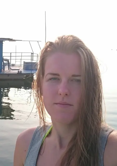 Я Эвелина, 26 років, знайомлюсь для постійних стосунків у Чернігові