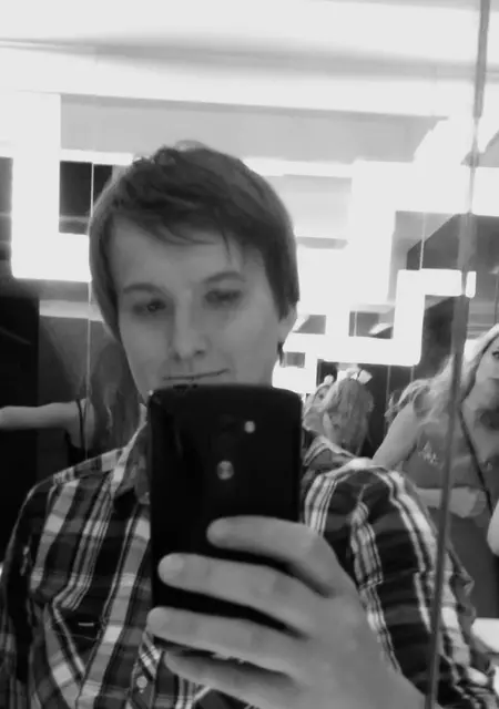 Лилия из Островца, ищу на сайте знакомства на одну ночь