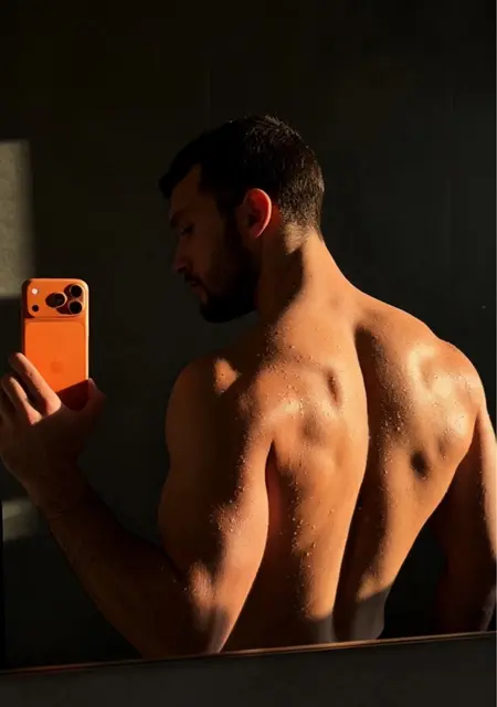 Марк из Душанбе, мне 23, познакомлюсь для вирта