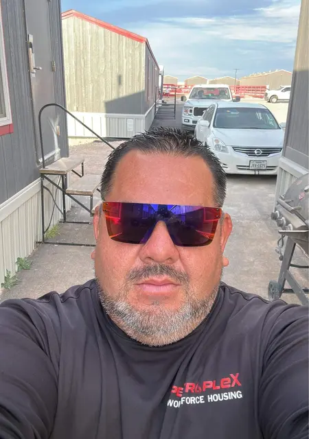 Я Alejandro, 47, знакомлюсь для вирта в Торреоне