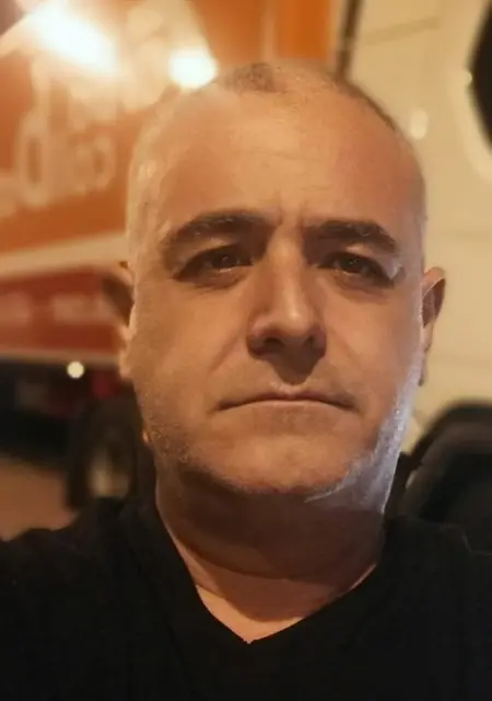 Lolo из Мадрида, ищу на сайте знакомства на одну ночь