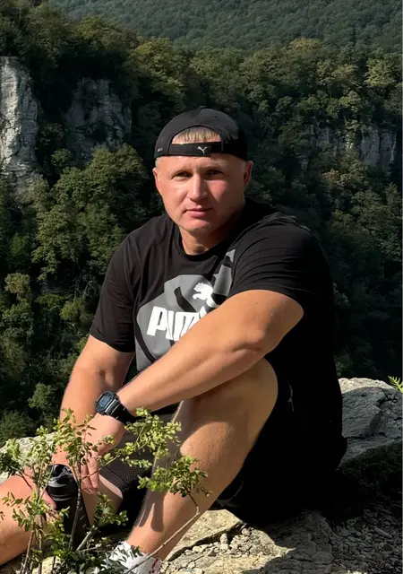 Я Павел, 33, знакомлюсь для открытые отношения в Стамбуле