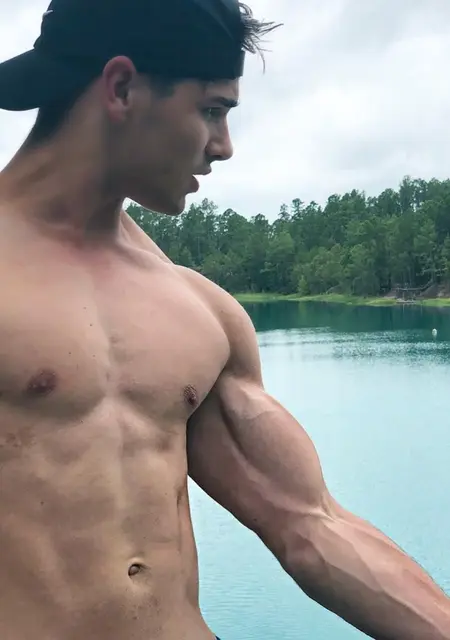 Андрей из Атырау, ищу на сайте вирта