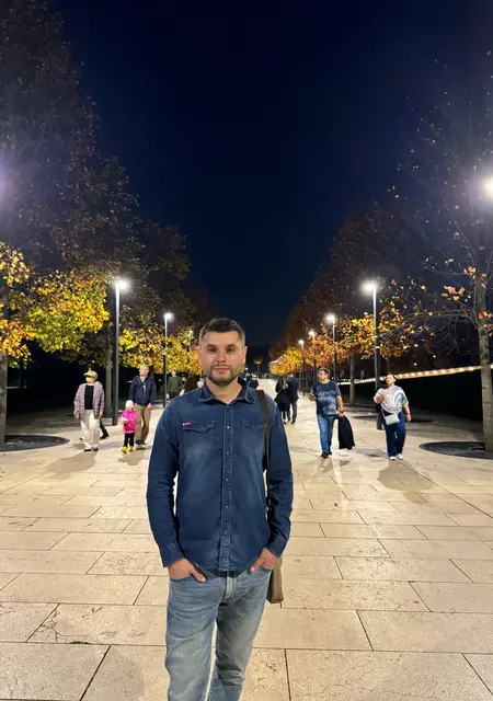 Aleksandr из Алчевска, ищу на сайте общение