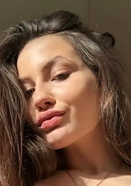 Катя из Киева, мне 21, познакомлюсь для приятного времяпровождения