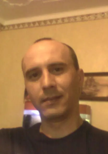 Ruslan из Боярки, мне 42, познакомлюсь на одну ночь