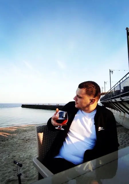 Виталий з Запоріжжя, мені 28 років, познайомлюсь на одну ніч