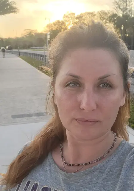 Юлия из Годалминг, мне 40, познакомлюсь для открытые отношения