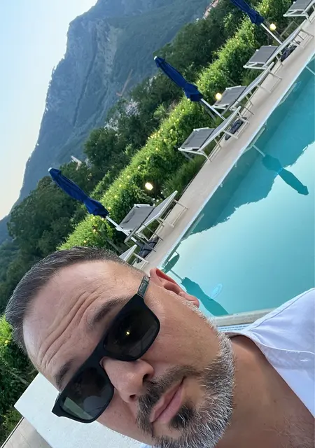 Я Giuseppe, 42, знакомлюсь на одну ночь в Риме