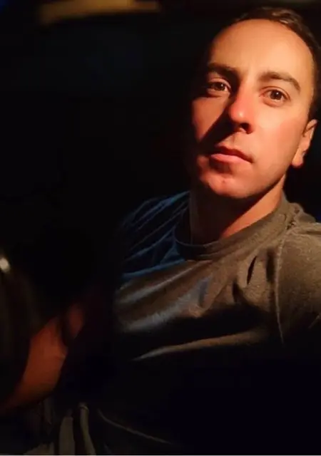 Саша из Ужгорода, мне 35, познакомлюсь для постоянных отношений