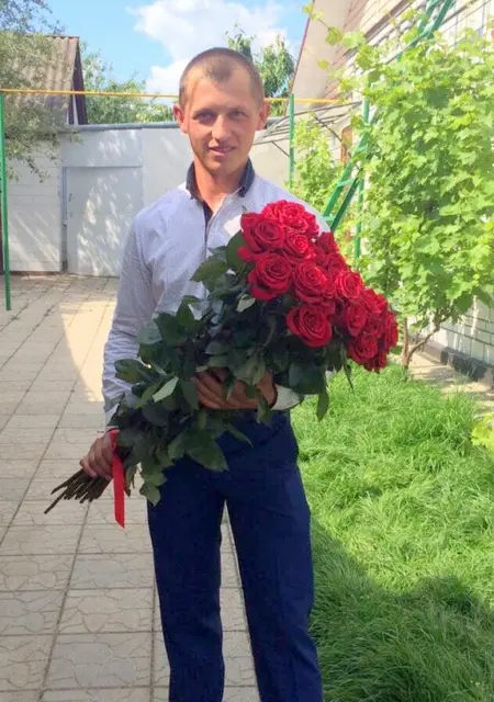 Виктор из Тульчина, мне 31, познакомлюсь на одну ночь