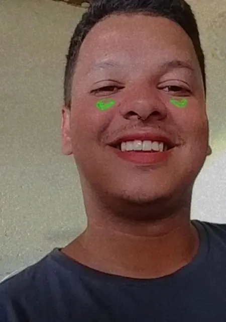 Я Johnny, 26, из Лиссабона, ищу знакомство