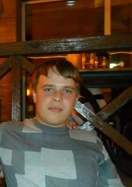 Жека из Енакиева, ищу на сайте знакомства на одну ночь