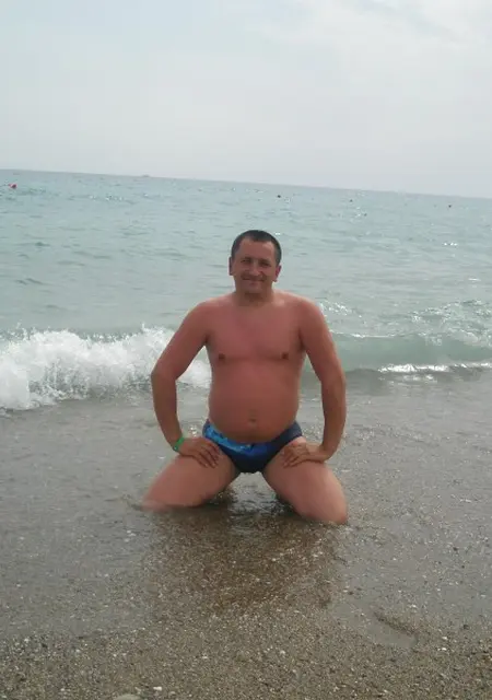 Я Marek, 41, из Львова, ищу знакомства без обязательств