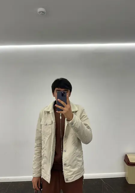 Jony из Шымкента, ищу на сайте знакомства на одну ночь