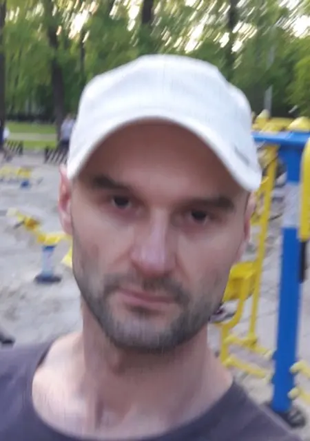 Руслан из Ирпени, ищу на сайте знакомства на одну ночь