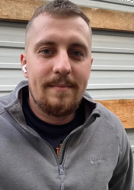 Влад из Умани, мне 27, познакомлюсь для вирта