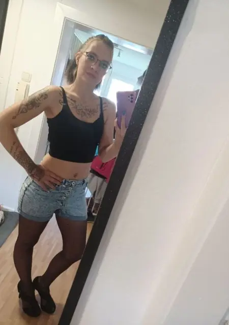 Я Hexe, 31, из Берлина, ищу знакомство